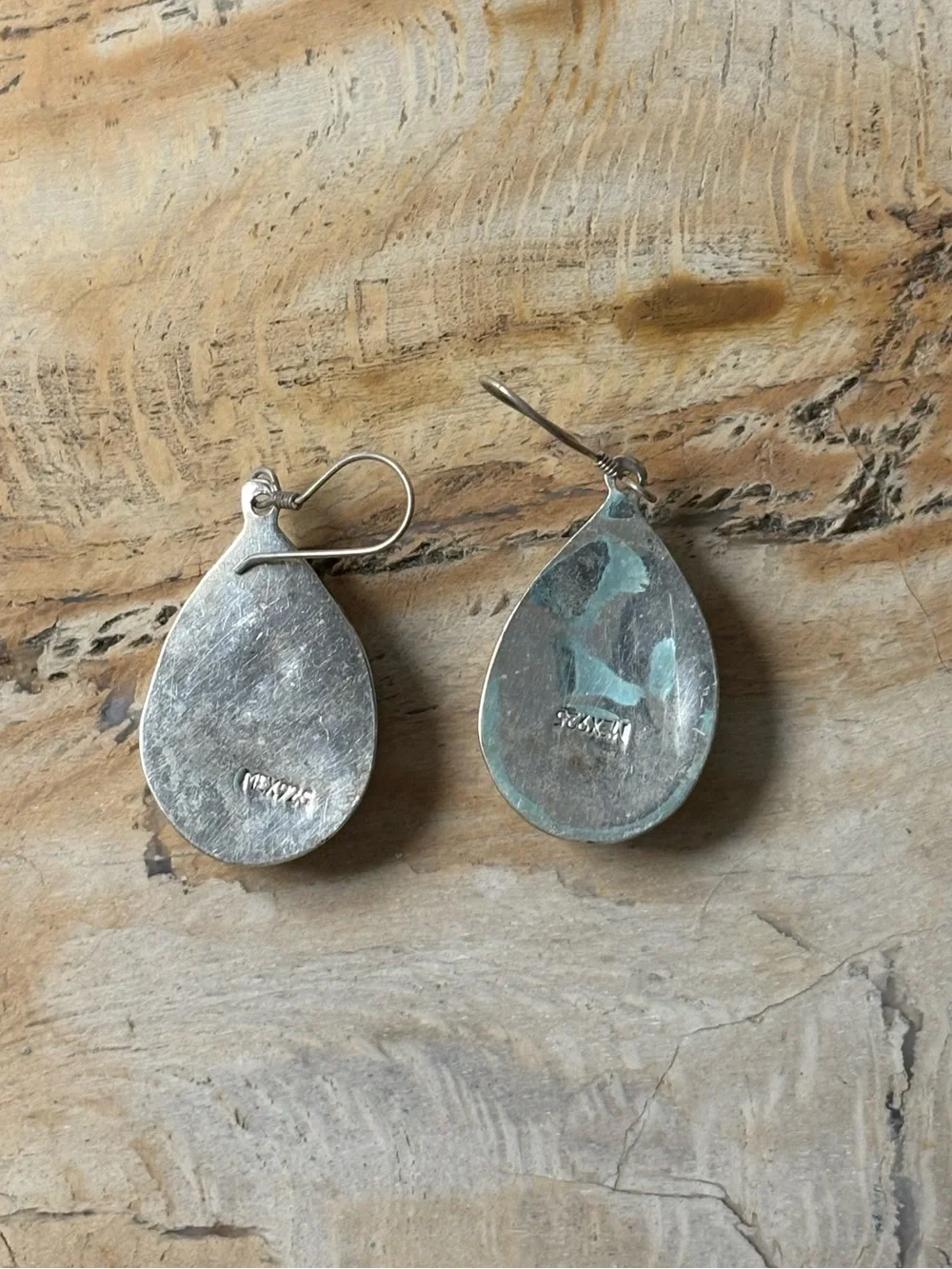 Handmade classic teardrop